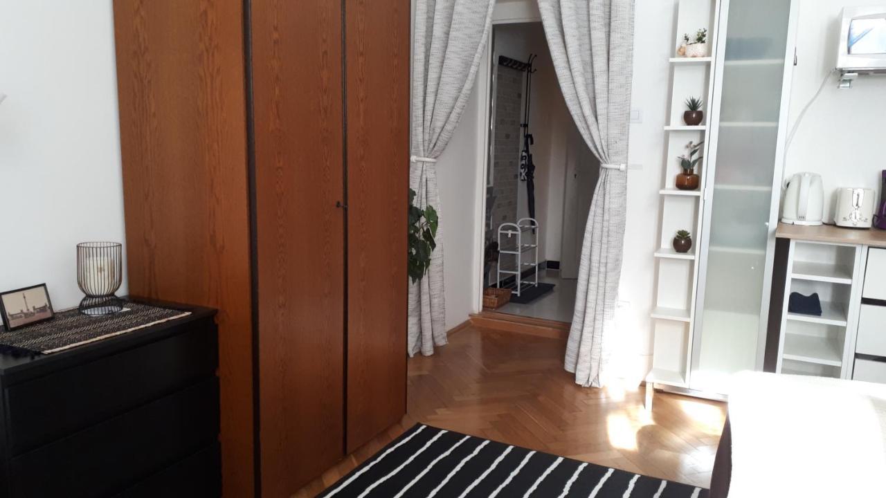 M&M Apartment Budapest House Exteriér fotografie